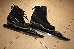 Коньки Isvidda Flex с крепплениями NNN BC и лыжные ботинки Fischer OTX 3 BC Коньки Isvidda Flex с крепплениями NNN BC и лыжные ботинки Fischer OTX 3 BC